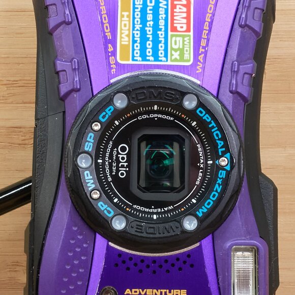 Pentax Optio WG-1 / 14MP / 5x Zoom / Waterproof Shockproof Dustproof / Purple - Picture 3 of 11